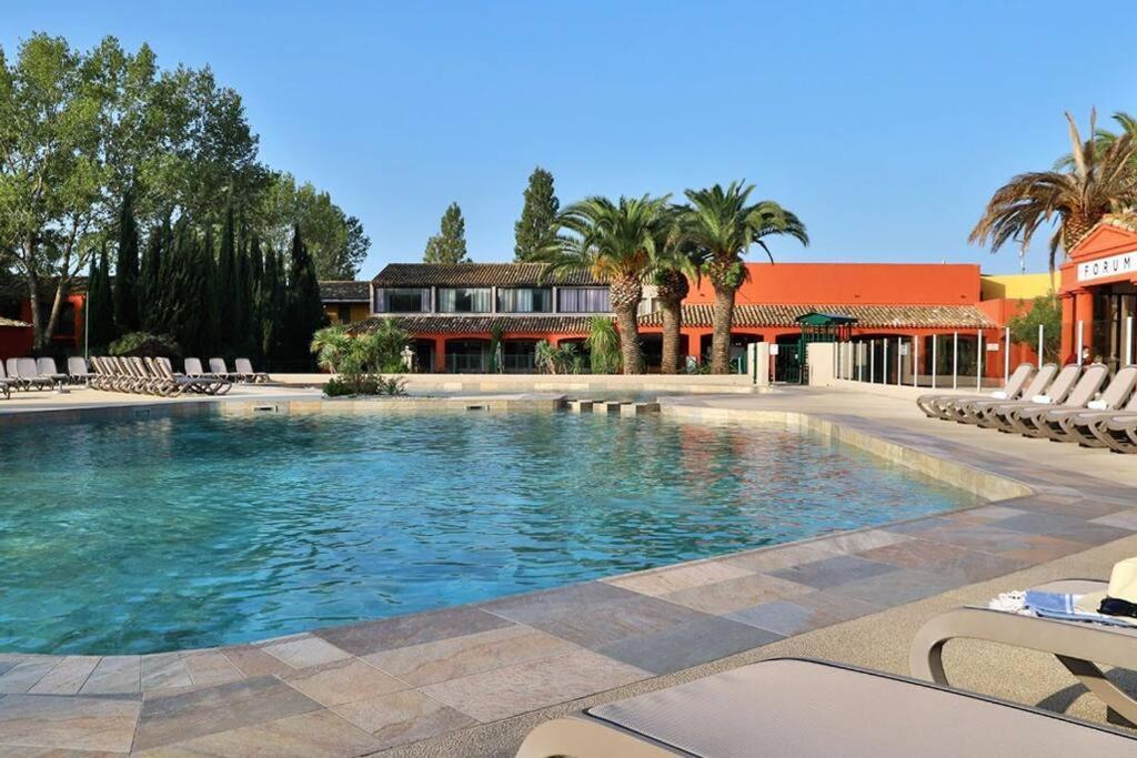 Appartement Residence Vacances Amandier 阿爾勒 外观 照片