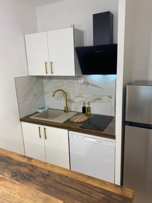 Appartement Residence Vacances Amandier 阿爾勒 外观 照片